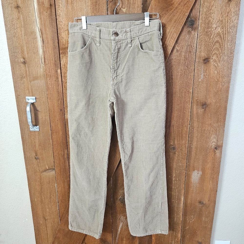 Wrangler Women's Size 30 Short Vintage Khaki Corduroy Straight Leg Pants
